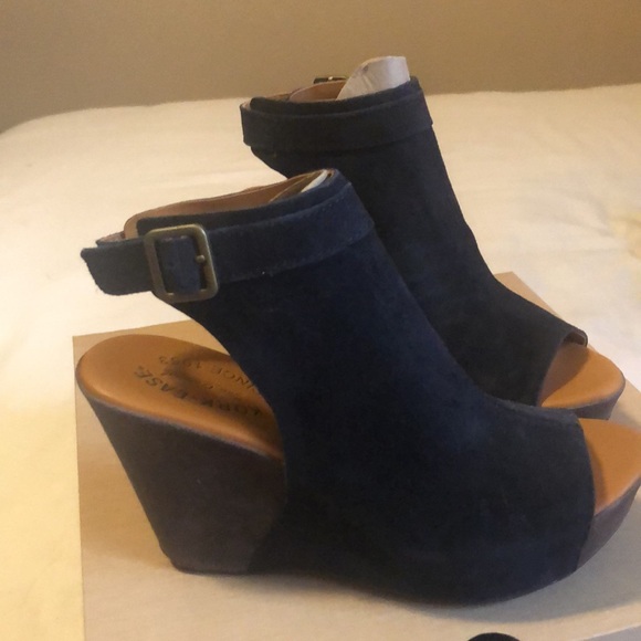 Kork Ease Berit, NWB Navy Taupe Suede Size 7, - Picture 2 of 3